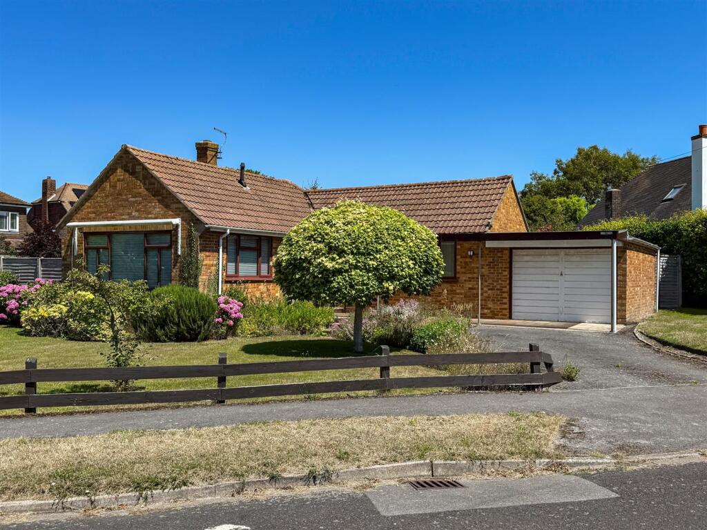 Main image of property: Little Gays, Hill Head