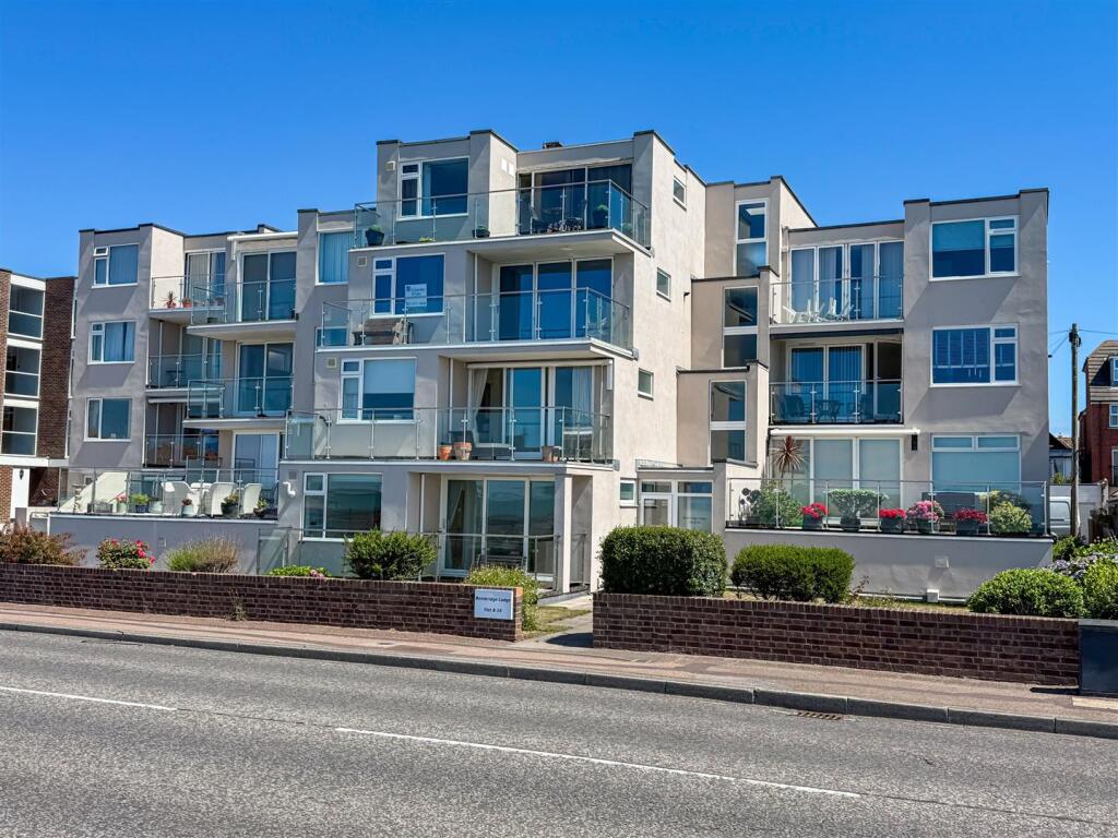 Main image of property: Marine Parade East, Lee-On-The-Solent