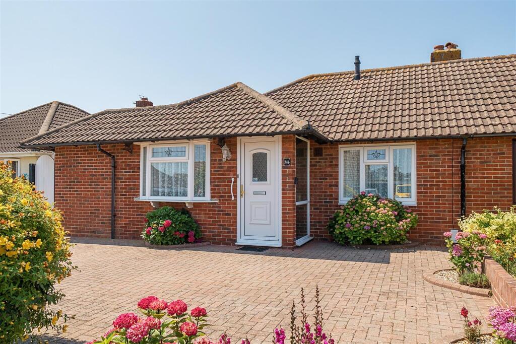 Main image of property: Old Farm Lane, Stubbington