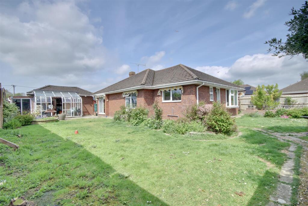 Main image of property: Mays Lane, Fareham