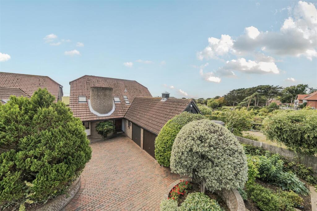 Main image of property: Bankside, Alverstoke, Gosport