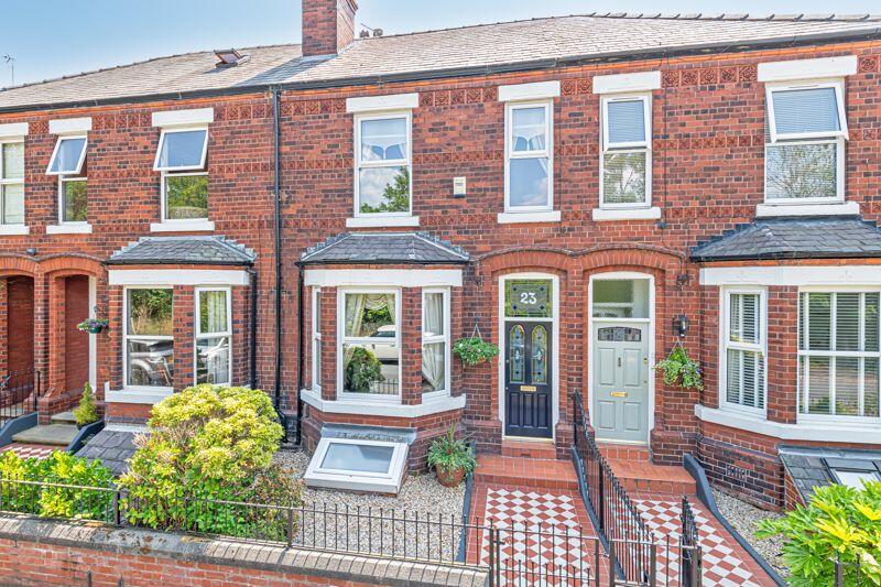 4 bedroom terraced house for sale in Ellesmere Road, Stockton Heath