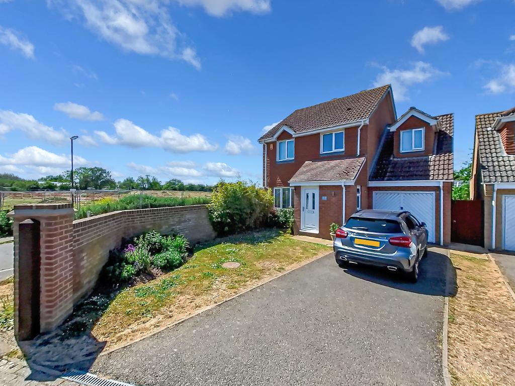 Main image of property: Harold Close, North Bersted, Bognor Regis, West Sussex, PO21 5UL