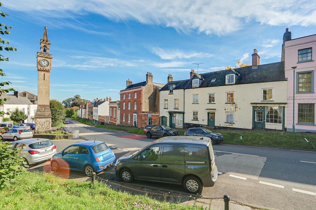 Main image of property: Annex & 2 Level Large Workshop, High Street, Newnham, Gloucestershire. GL14 1BB