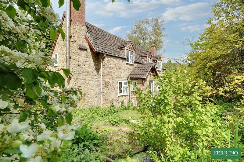 Main image of property: with 9 Acres, Nottswood Hill, Longhope, Gloucestershire. GL17 0AN