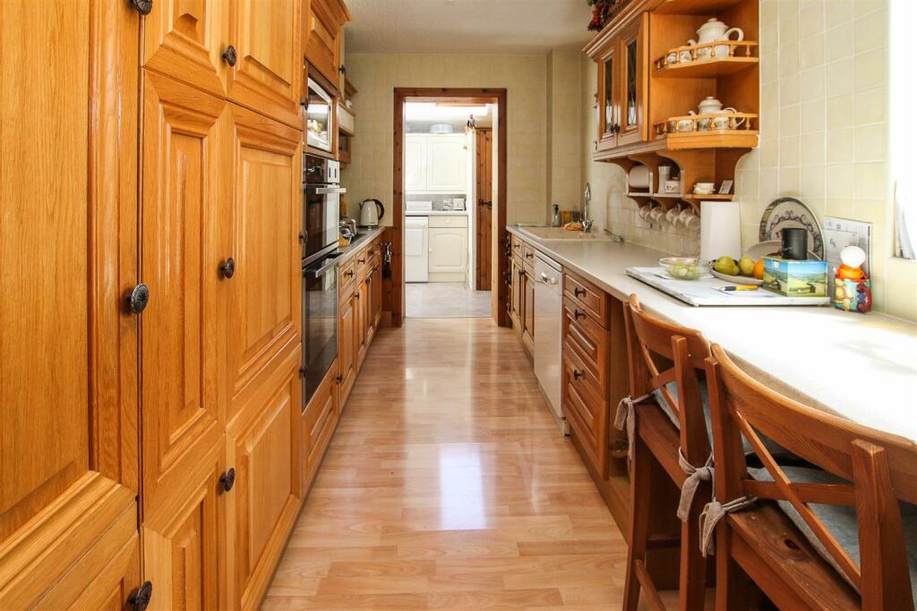 Additional property image - Littlebury Court, Kelvedon Hatch, Brentwood