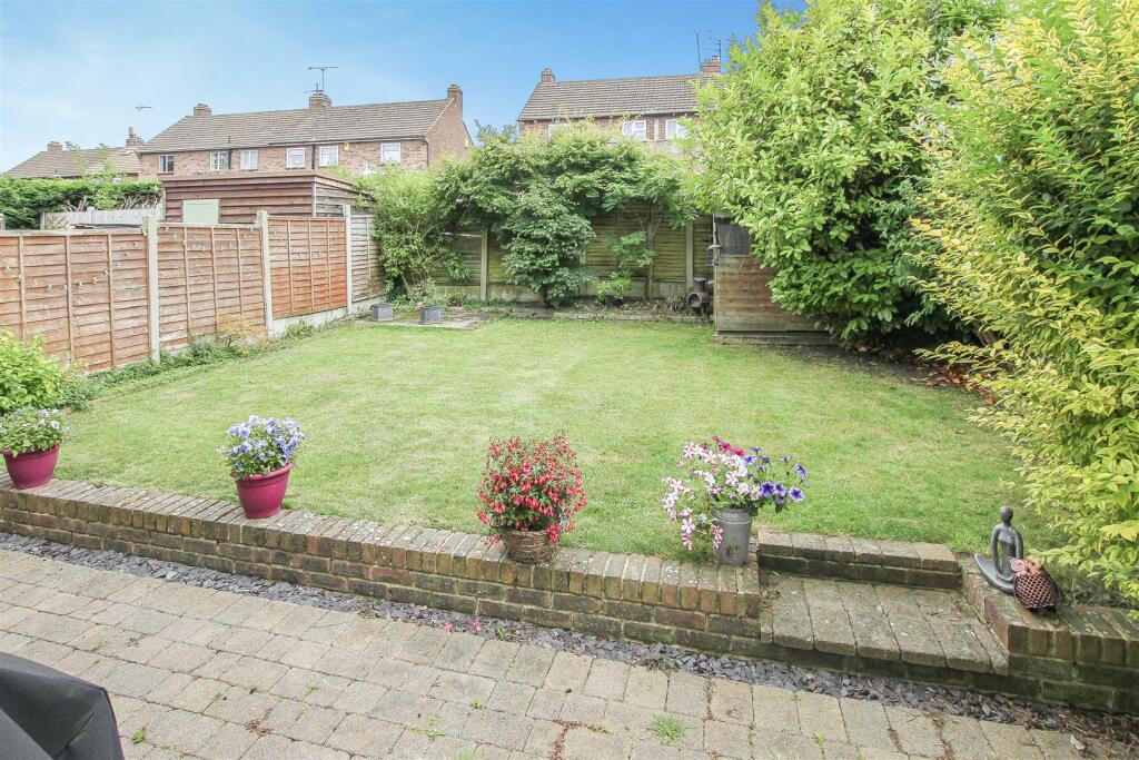 Additional property image - The Gardens, Doddinghurst, Brentwood