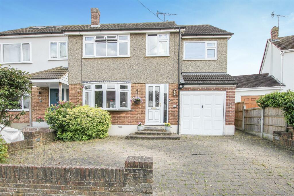 Additional property image - The Gardens, Doddinghurst, Brentwood