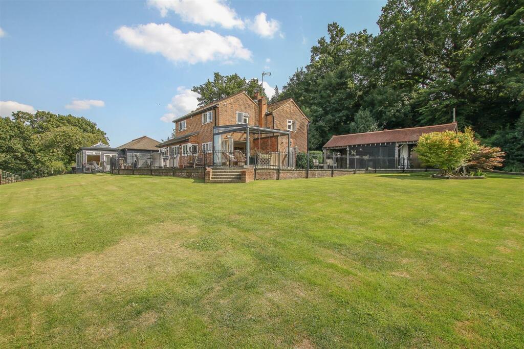 Additional property image - ** SIGNATURE HOMES ** Church Road, Kelvedon Hatch, Brentwood