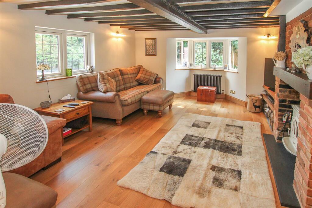 Additional property image - ** SIGNATURE HOMES ** Church Road, Kelvedon Hatch, Brentwood