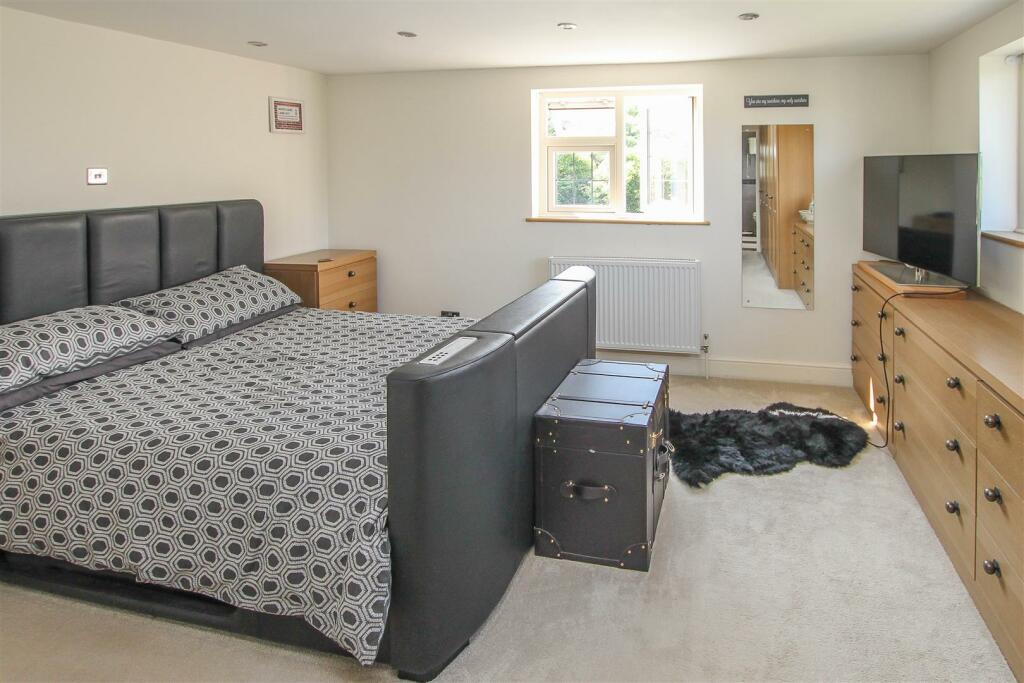 Additional property image - ** SIGNATURE HOMES ** Church Road, Kelvedon Hatch, Brentwood