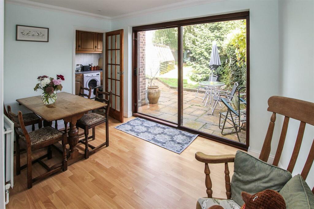 Additional property image - Hook End Road, Hook End