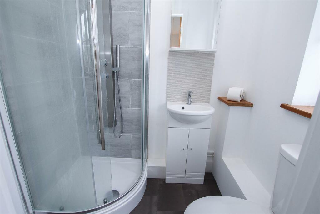 Additional property image - Great Fox Meadow, Kelvedon Hatch