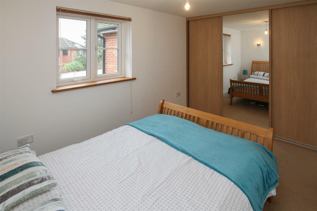 Additional property image - Great Fox Meadow, Kelvedon Hatch