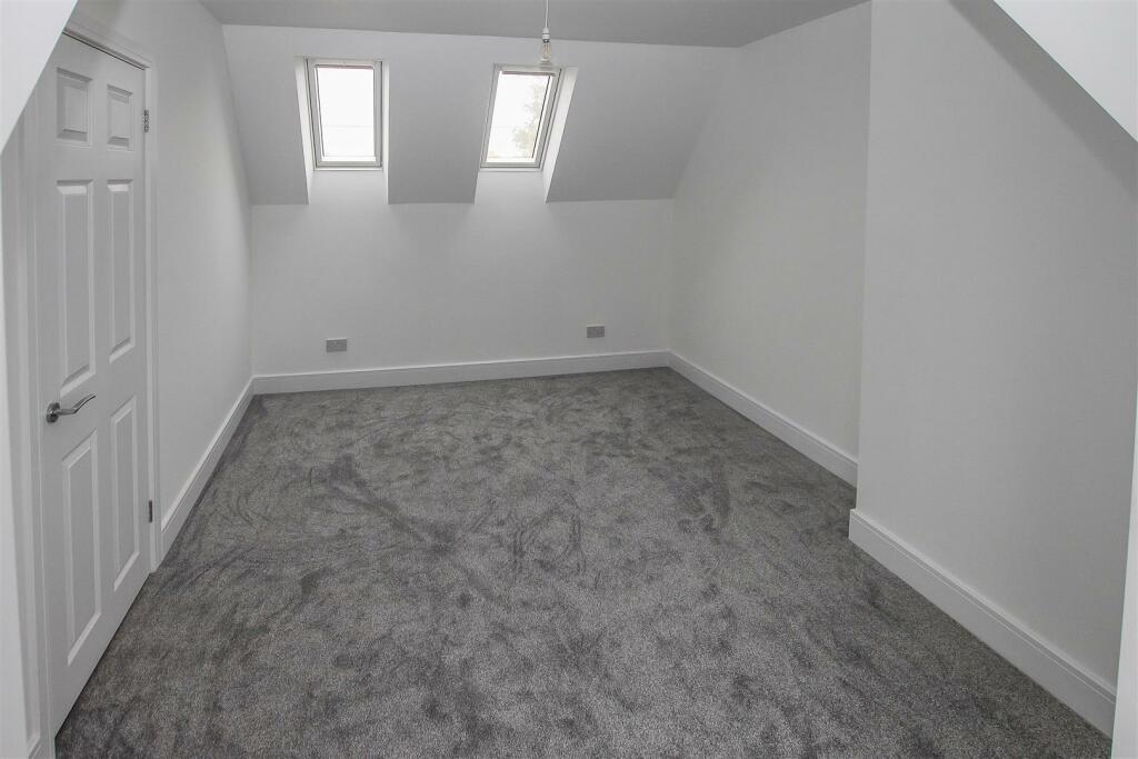 Additional property image - Stocks Lane, Kelvedon Hatch, Brentwood