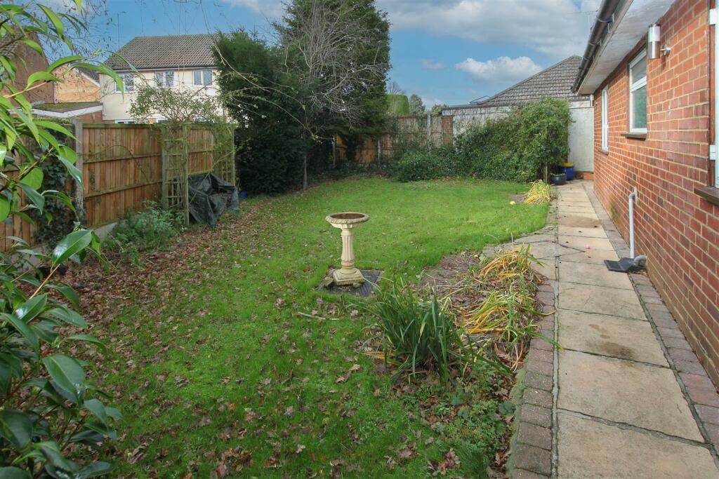 Additional property image - Elmtree Avenue, Kelvedon Hatch, Brentwood