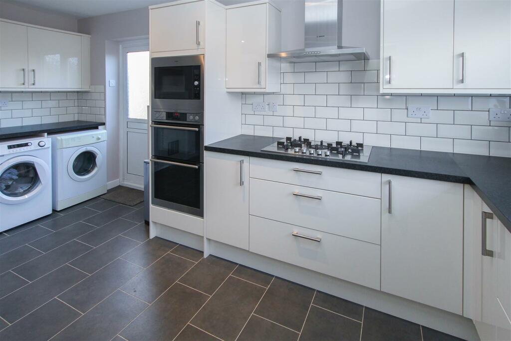 Additional property image - Elmtree Avenue, Kelvedon Hatch, Brentwood