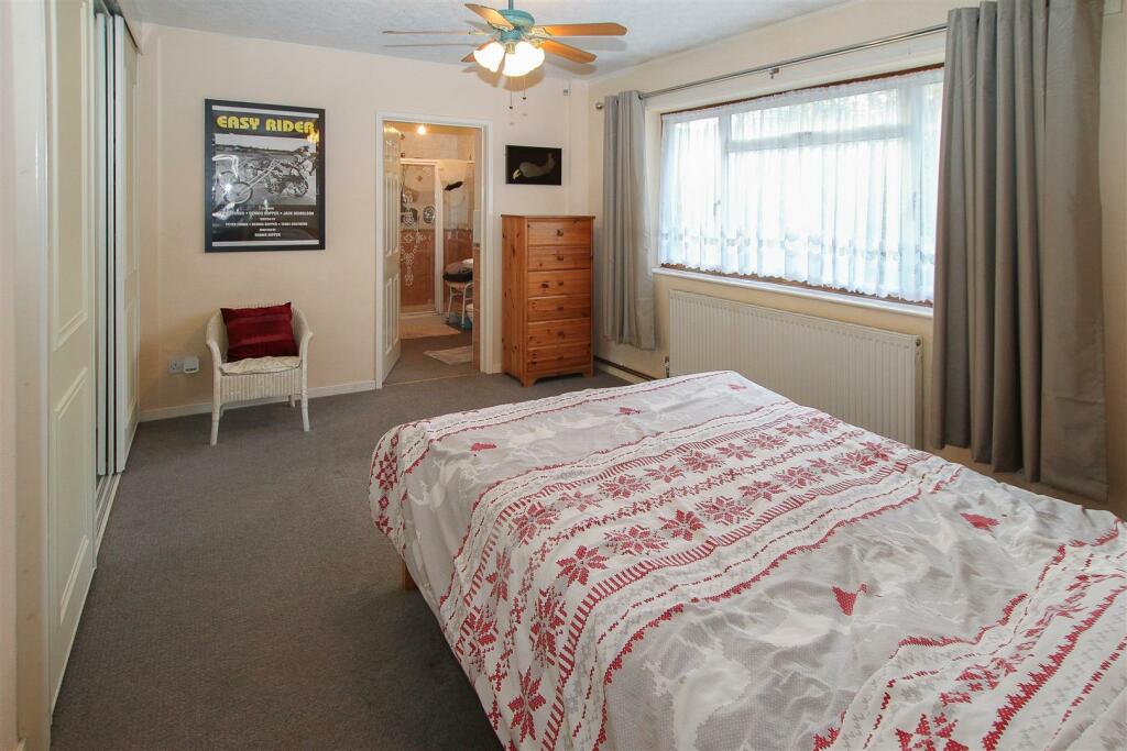 Additional property image - Elmtree Avenue, Kelvedon Hatch, Brentwood