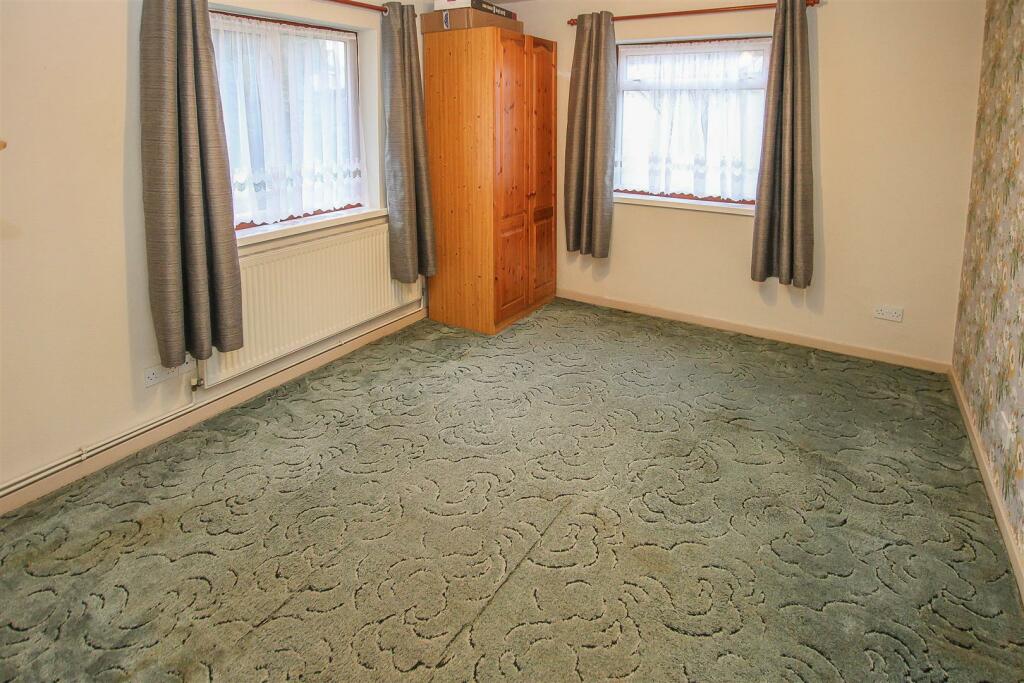Additional property image - Elmtree Avenue, Kelvedon Hatch, Brentwood