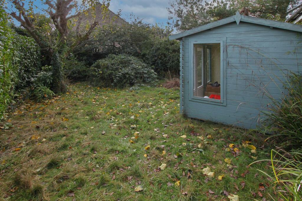 Additional property image - Elmtree Avenue, Kelvedon Hatch, Brentwood