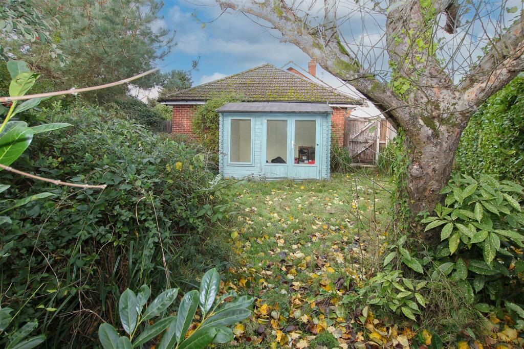 Additional property image - Elmtree Avenue, Kelvedon Hatch, Brentwood