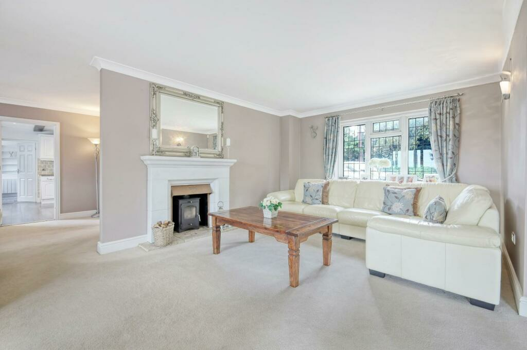 Additional property image - Loves Green, Highwood, Chelmsford