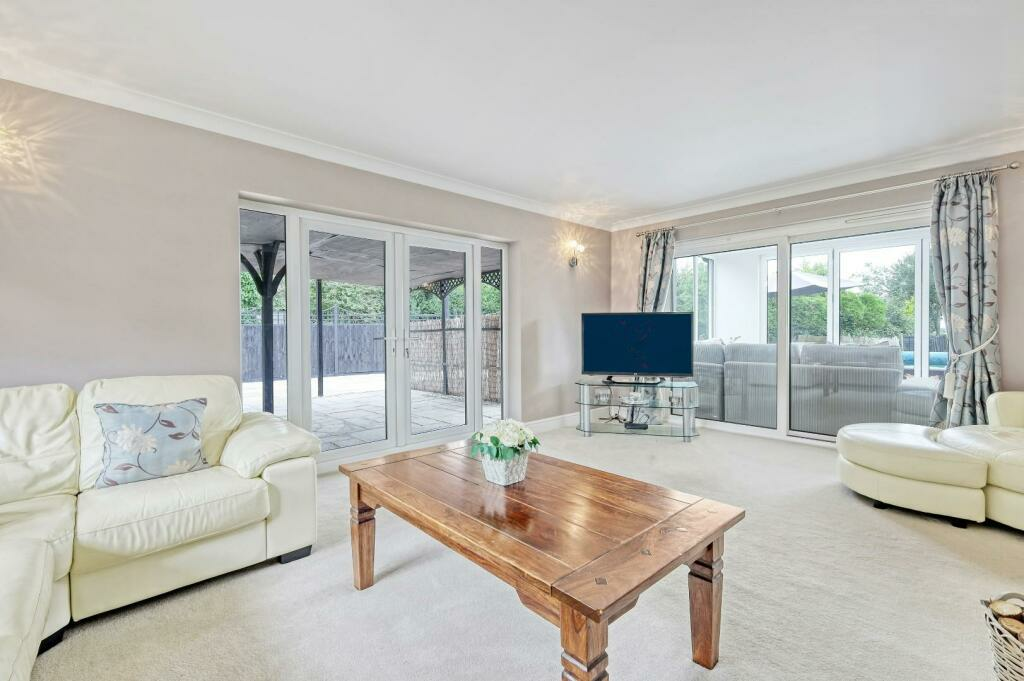 Additional property image - Loves Green, Highwood, Chelmsford