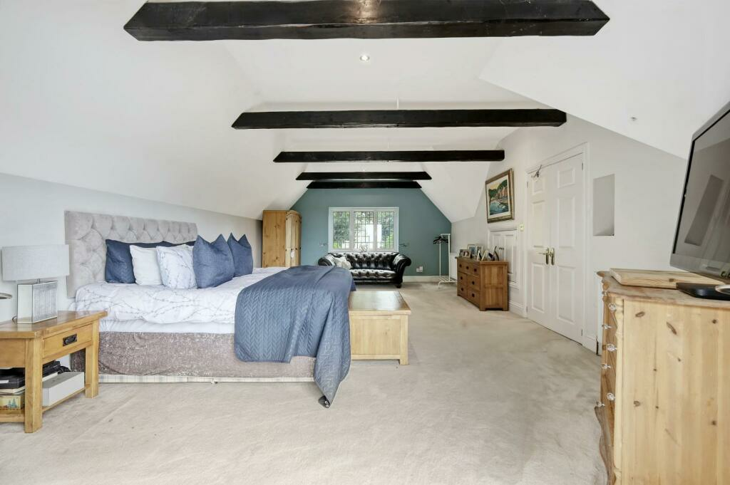 Additional property image - Loves Green, Highwood, Chelmsford
