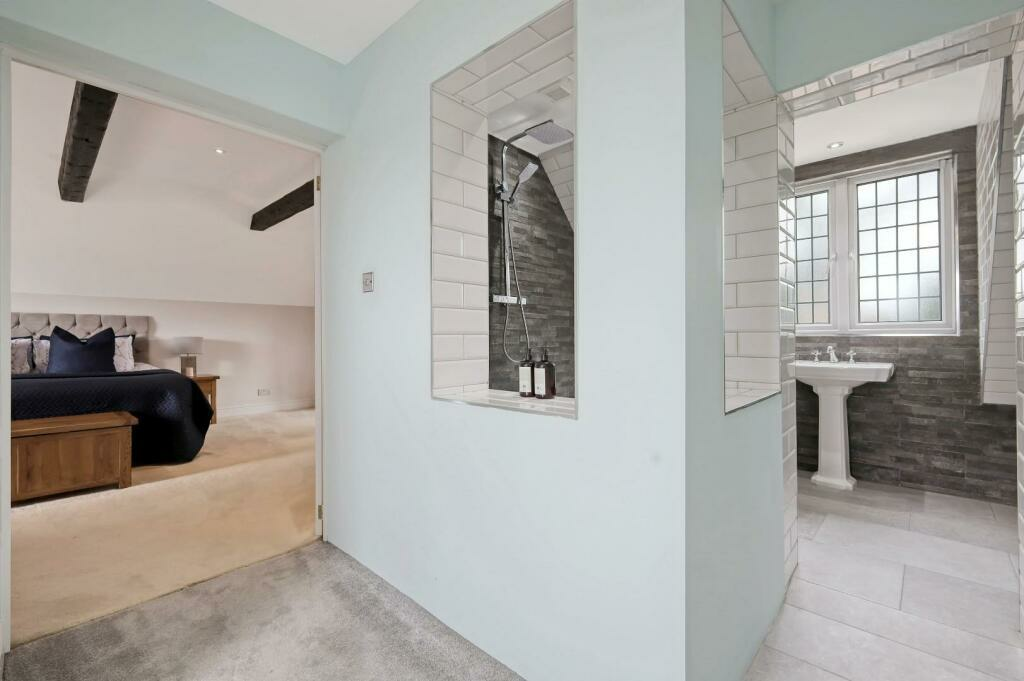 Additional property image - Loves Green, Highwood, Chelmsford