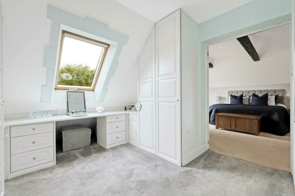 Additional property image - Loves Green, Highwood, Chelmsford