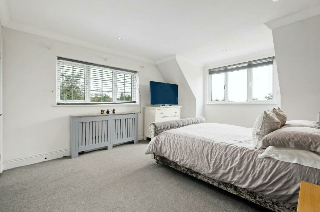 Additional property image - Loves Green, Highwood, Chelmsford