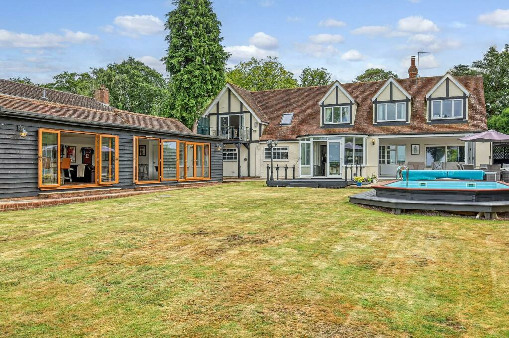 Additional property image - Loves Green, Highwood, Chelmsford
