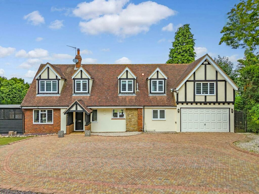 Additional property image - Loves Green, Highwood, Chelmsford