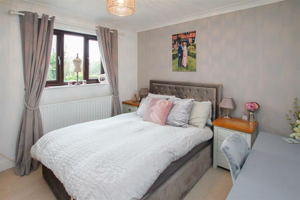 Additional property image - The Finchingfields, Kelvedon Hatch, Brentwood
