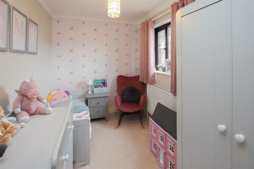 Additional property image - The Finchingfields, Kelvedon Hatch, Brentwood