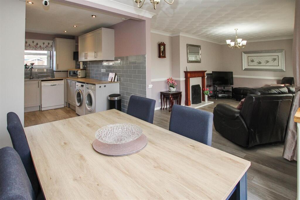 Additional property image - Wyatts Green Lane, Wyatts Green, Brentwood