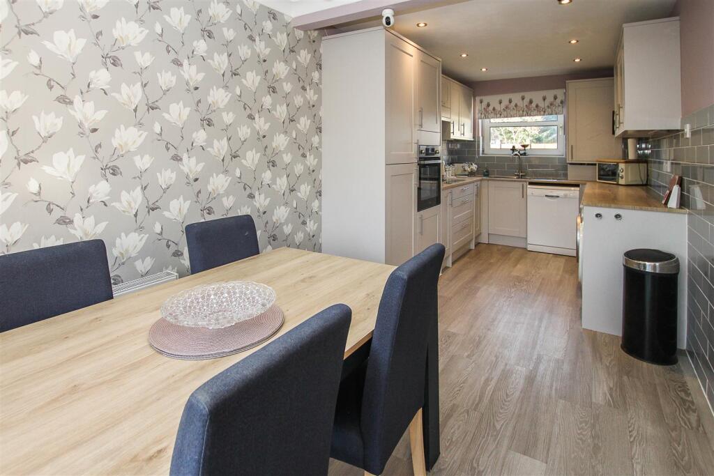 Additional property image - Wyatts Green Lane, Wyatts Green, Brentwood