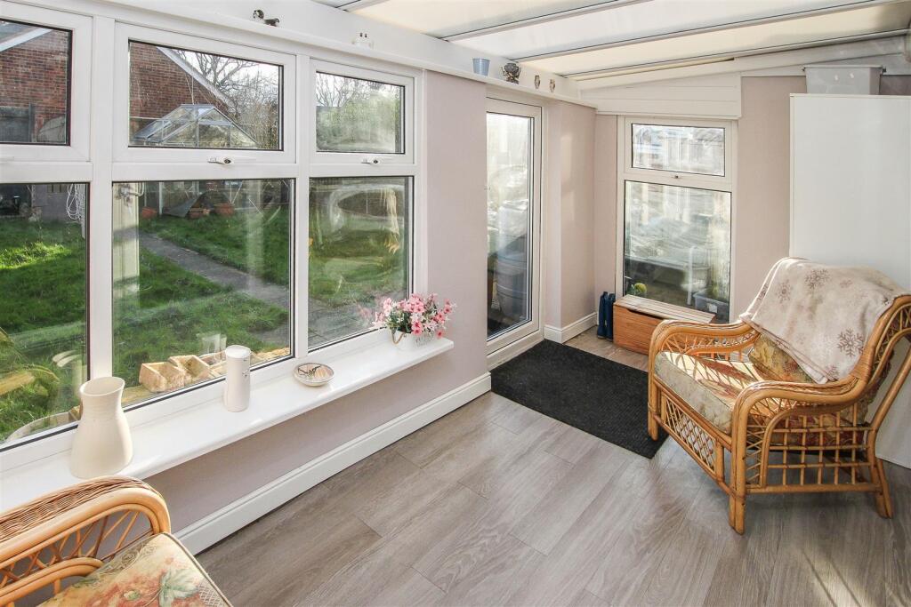 Additional property image - Wyatts Green Lane, Wyatts Green, Brentwood