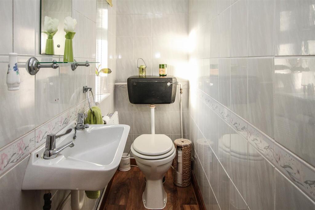 Additional property image - Wyatts Green Lane, Wyatts Green, Brentwood