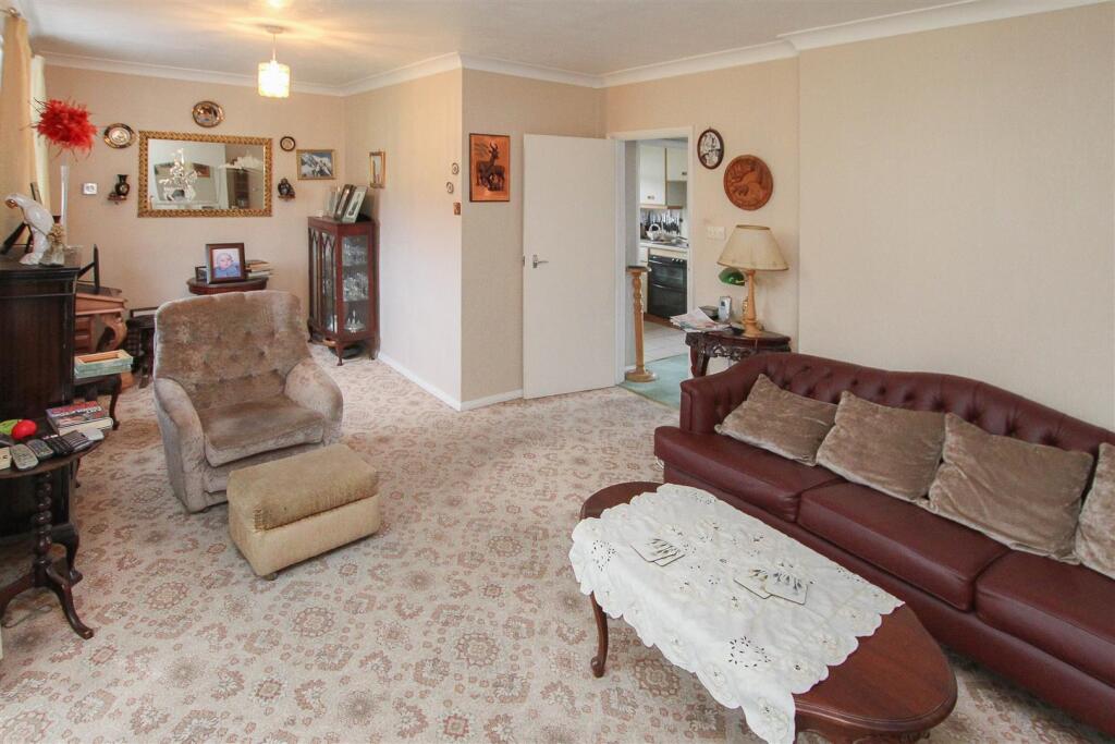 Additional property image - Walker Avenue, Fyfield, Ongar