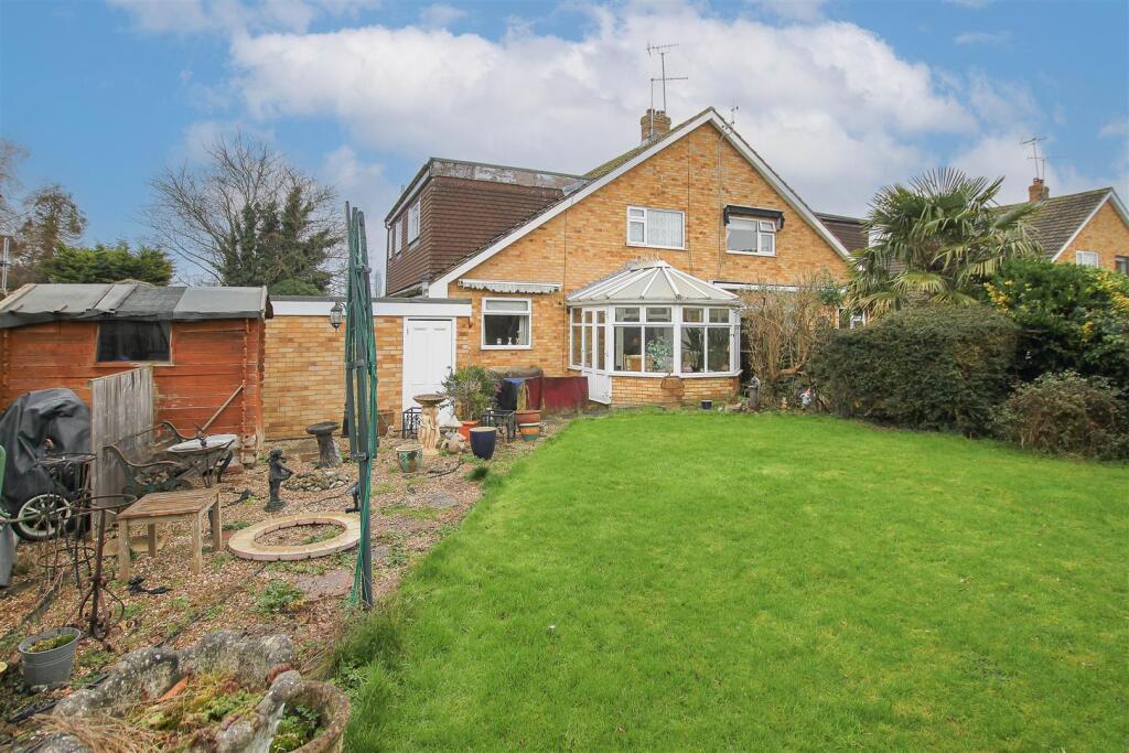 Additional property image - Walker Avenue, Fyfield, Ongar
