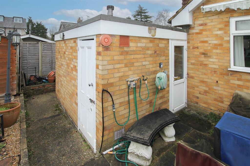 Additional property image - Walker Avenue, Fyfield, Ongar