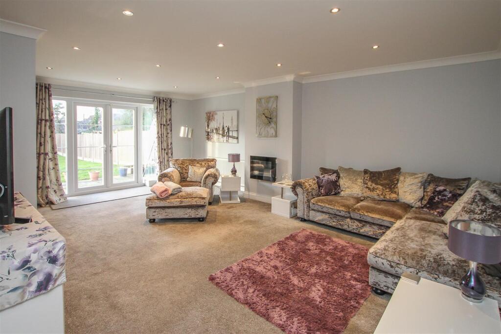 Additional property image - Harpers Lane, Doddinghurst, Brentwood