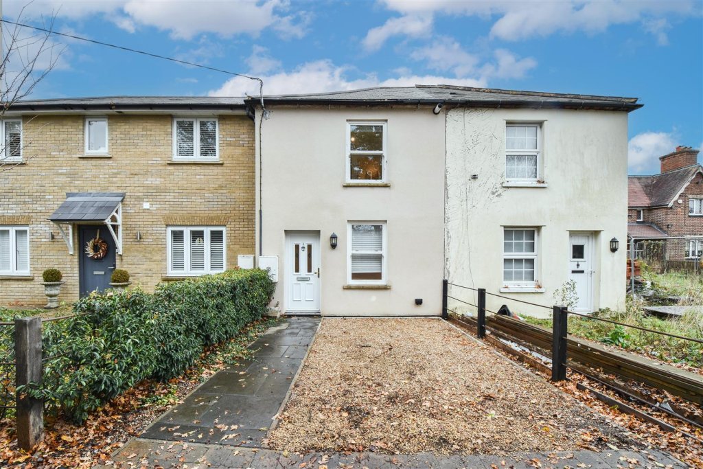 Main image of property: Coxtie Green Road, Pilgrims Hatch, Brentwood