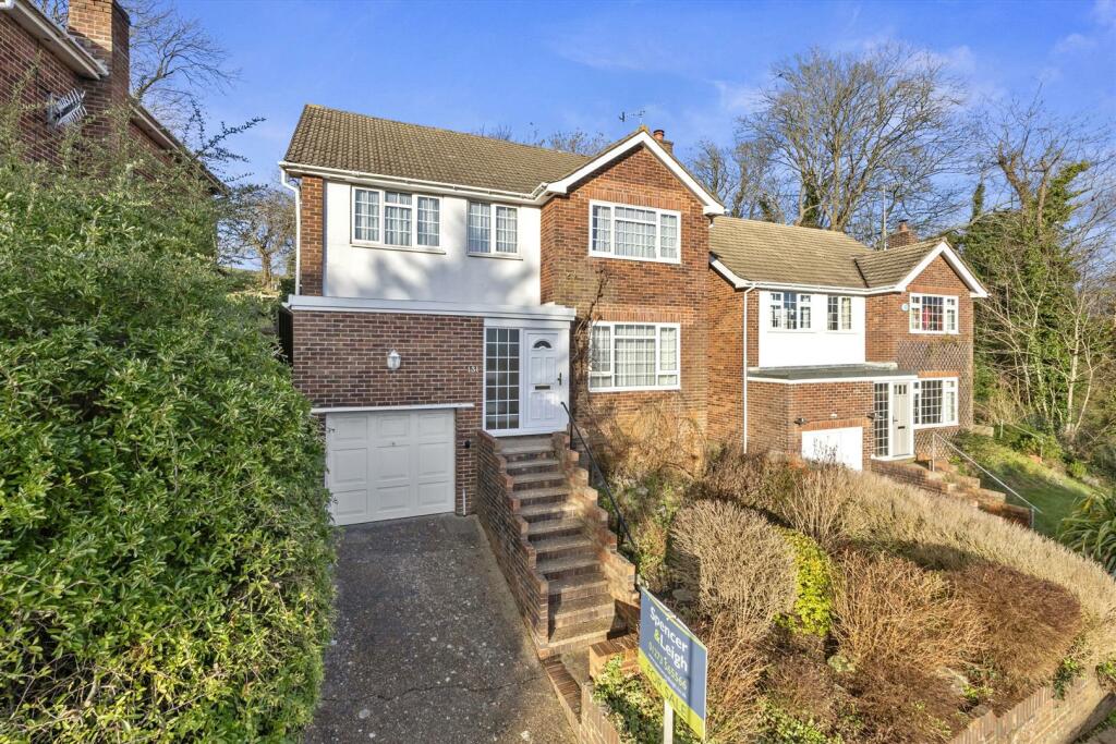 4 bedroom detached house for sale in Windmill Drive, Brighton, BN1