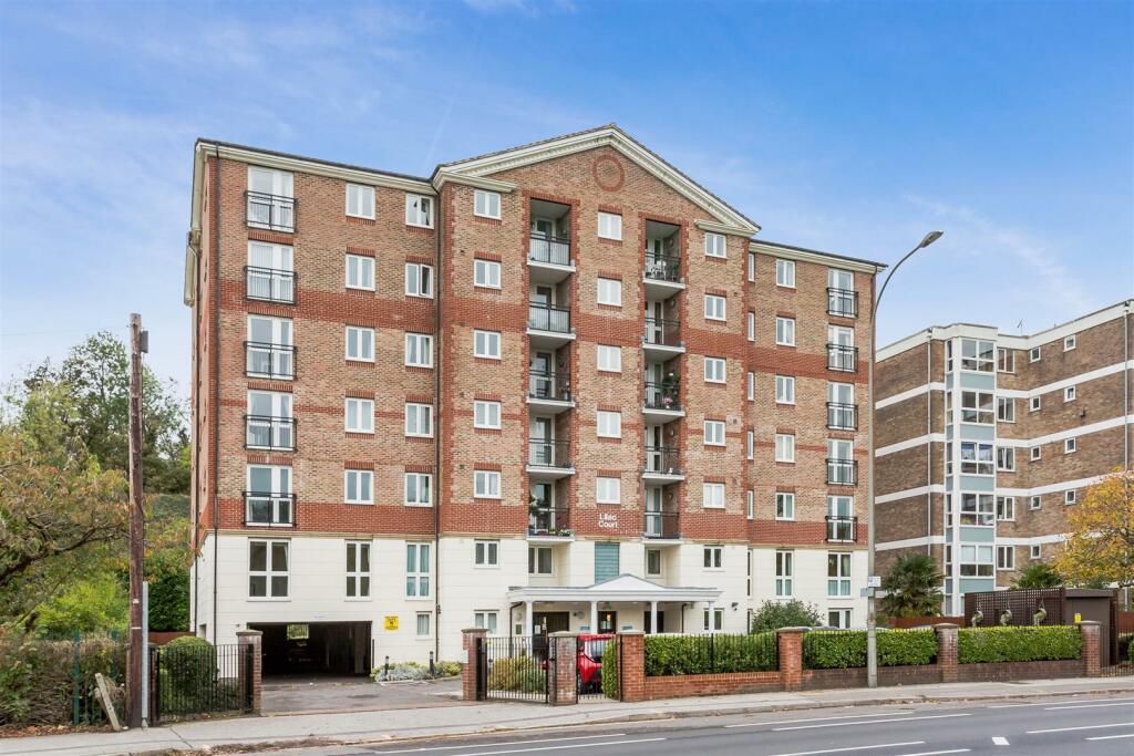2 bedroom retirement property for sale in Lilac Court, London Road, Brighton, BN1