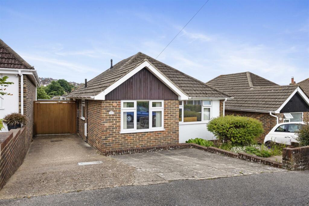 2 bedroom detached bungalow for sale in Rustington Road, Patcham