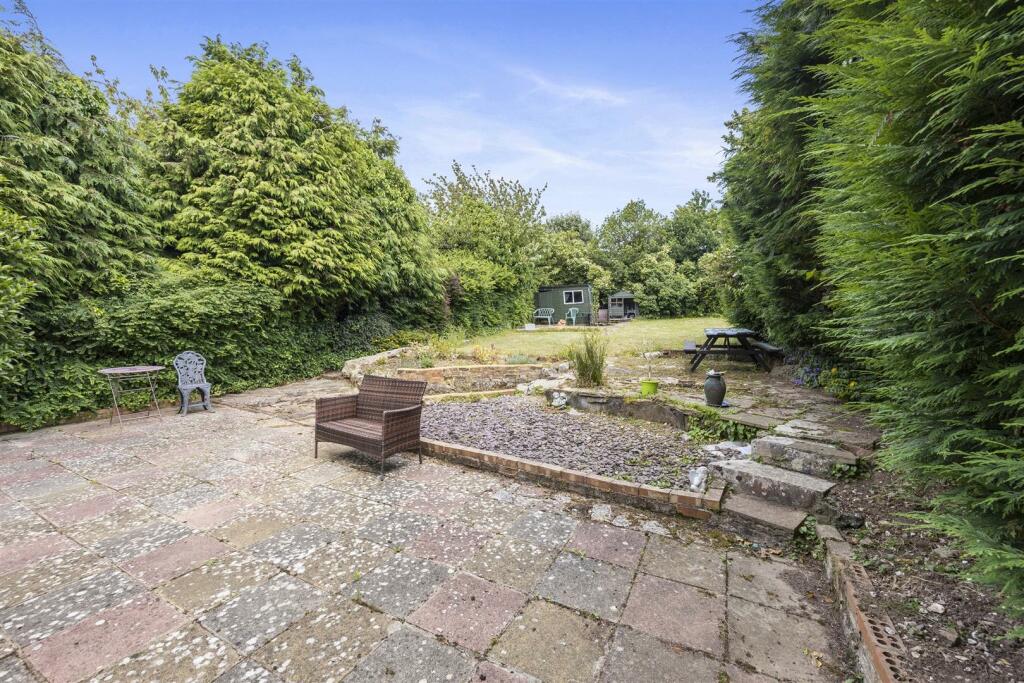 Additional property image - Braybon Avenue, Patcham, Brighton