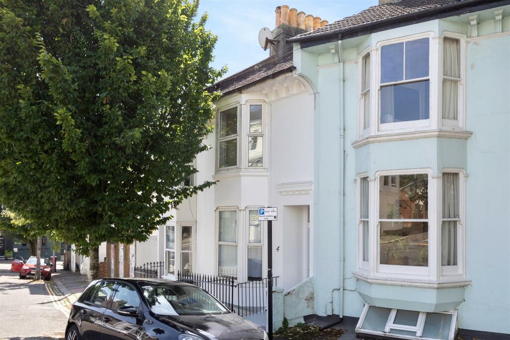 4 bedroom terraced house for rent in Shaftesbury Place, Brighton, BN1