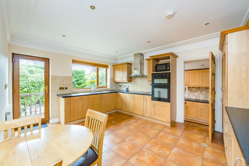 Additional property image - Graham Avenue, Patcham, Brighton
